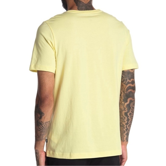 PUMA - logo shirt size medium - Picture 2 of 6